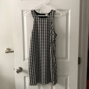 Houndstooth high collar knee length dress